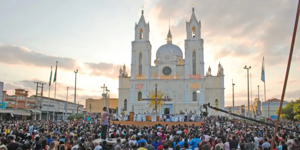 Santuário de São Francisco das Chagas: Canindé-Ce 15 santuário, são francisco das chagas, ceará