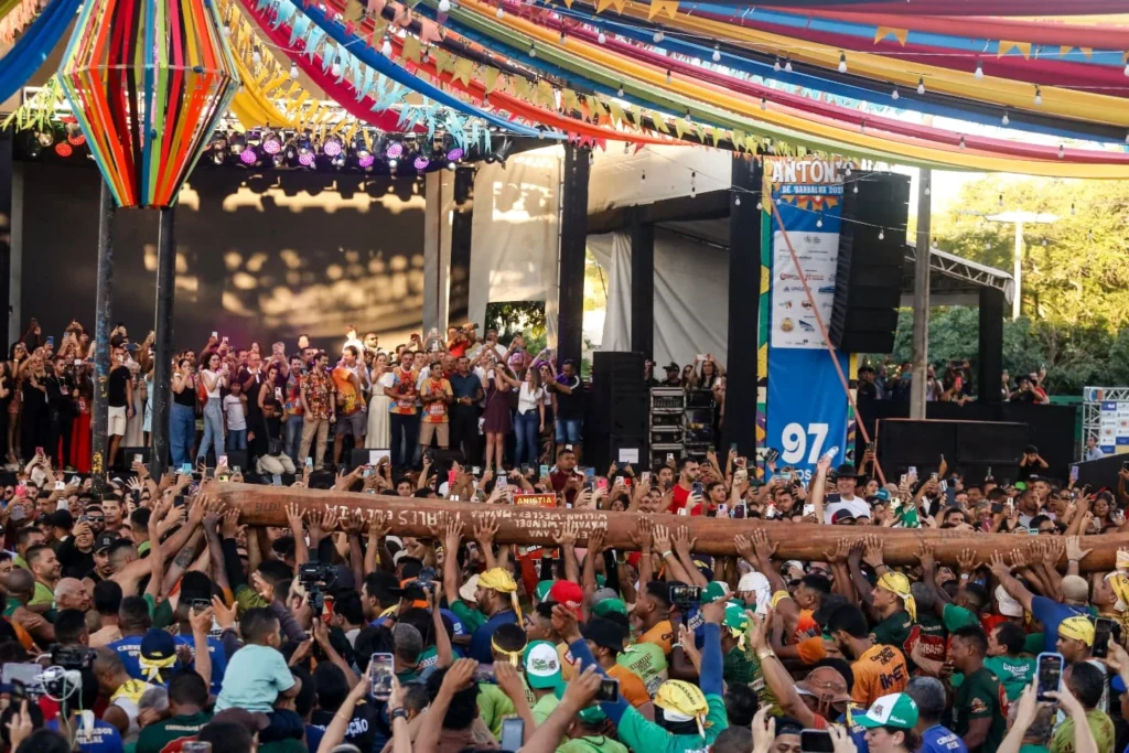 Festa de Santo Antônio aquece setores econômicos e formalização de negócios em Barbalha 1 Festa de Santo Antônio de Barbalha
